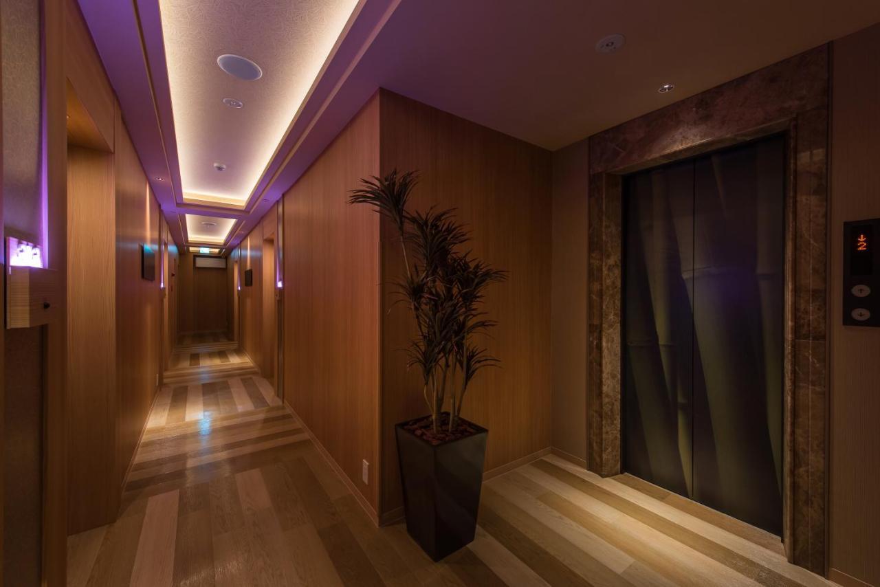 Hotel Zen Sennichimae (Adults Only) Осака Екстер'єр фото